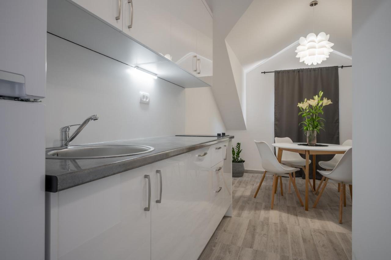 Ami Apartments Сплит Екстериор снимка