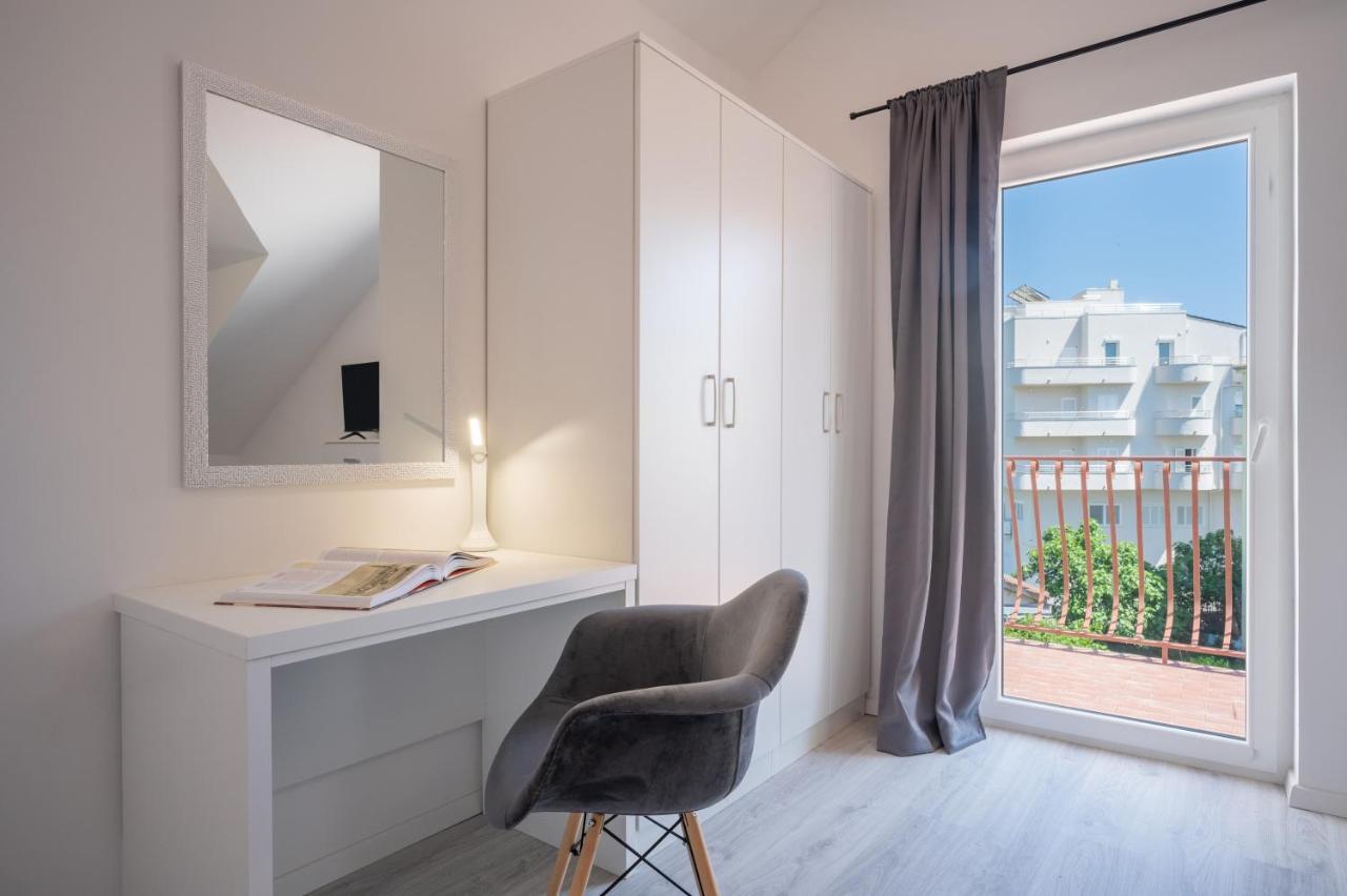 Ami Apartments Сплит Екстериор снимка