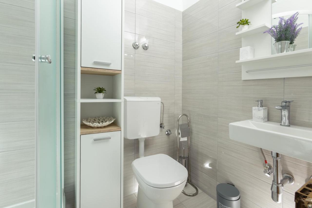 Ami Apartments Сплит Екстериор снимка