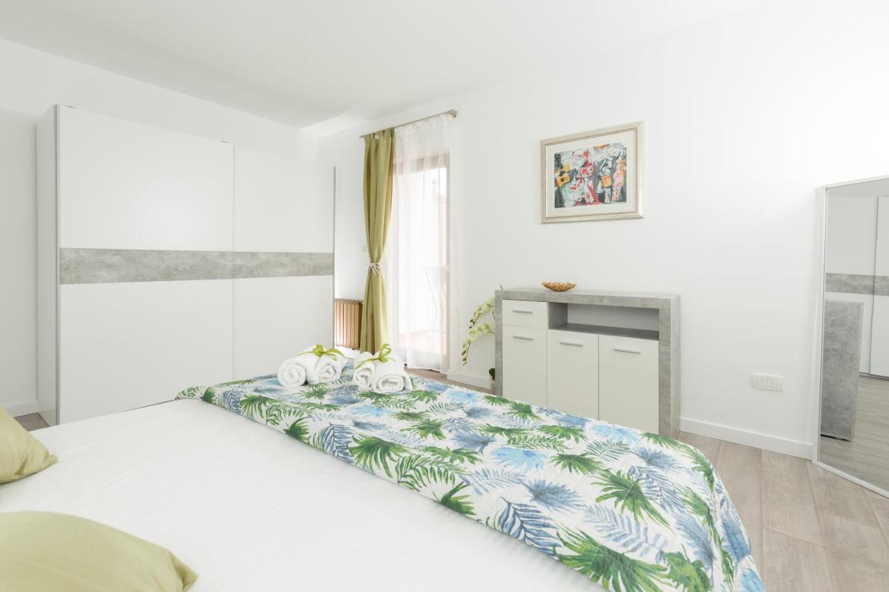 Ami Apartments Сплит Екстериор снимка